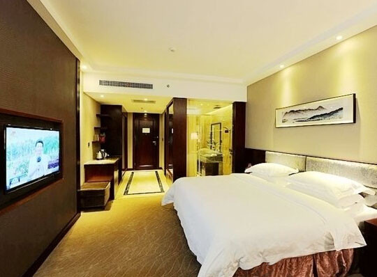 資興雄鑫豪廷酒店，東江湖畔的美景房，可定東江湖門票